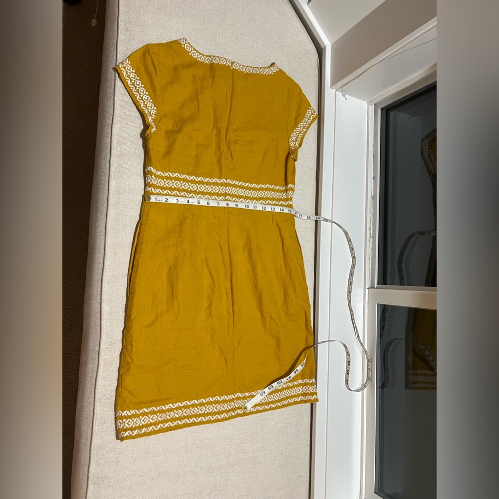 Boden Laura 100% Linen Embroidered Shift Dress in Tuscan Sun Yellow - Size 8 - Picture 11 of 12